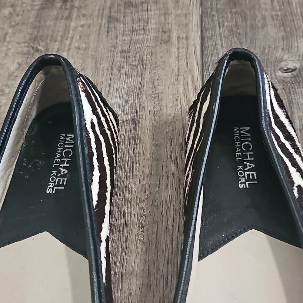 Michael Kors Hair Calf Upper  Flats - Picture 2 of 7